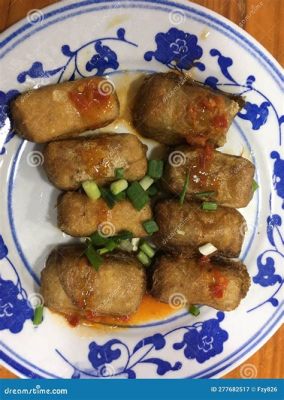  毛豆腐の香ばしい焼き目ととろけるような食感！一体どんな魔法がかけられているのか？